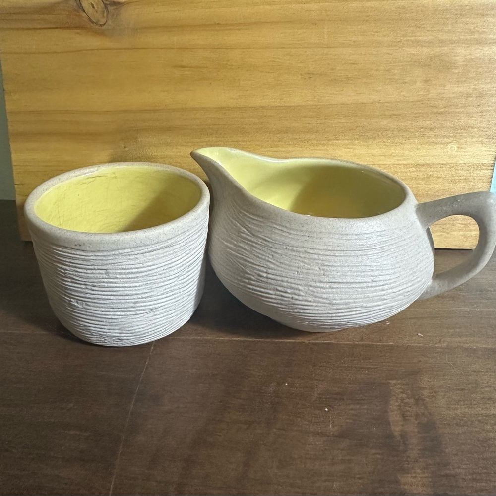 Vintage Pigeon Forge Creamer Sugar Bowl Cream Yellow